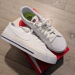 NEW Nike Women's White Sneakers in Size 9